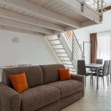 Cozy Mezzanine Apartment By Wonderful Italy Bolonha Exterior foto