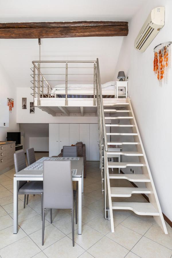 Cozy Mezzanine Apartment By Wonderful Italy Bolonha Exterior foto